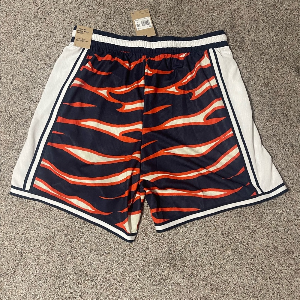NIKE HOOPS MENS NWT XXL BASkETBALL SHORTS DRI-FIT